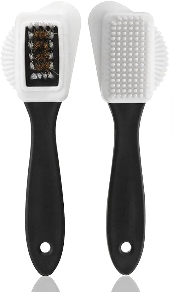 Four Seasons German Suede Combo Brush